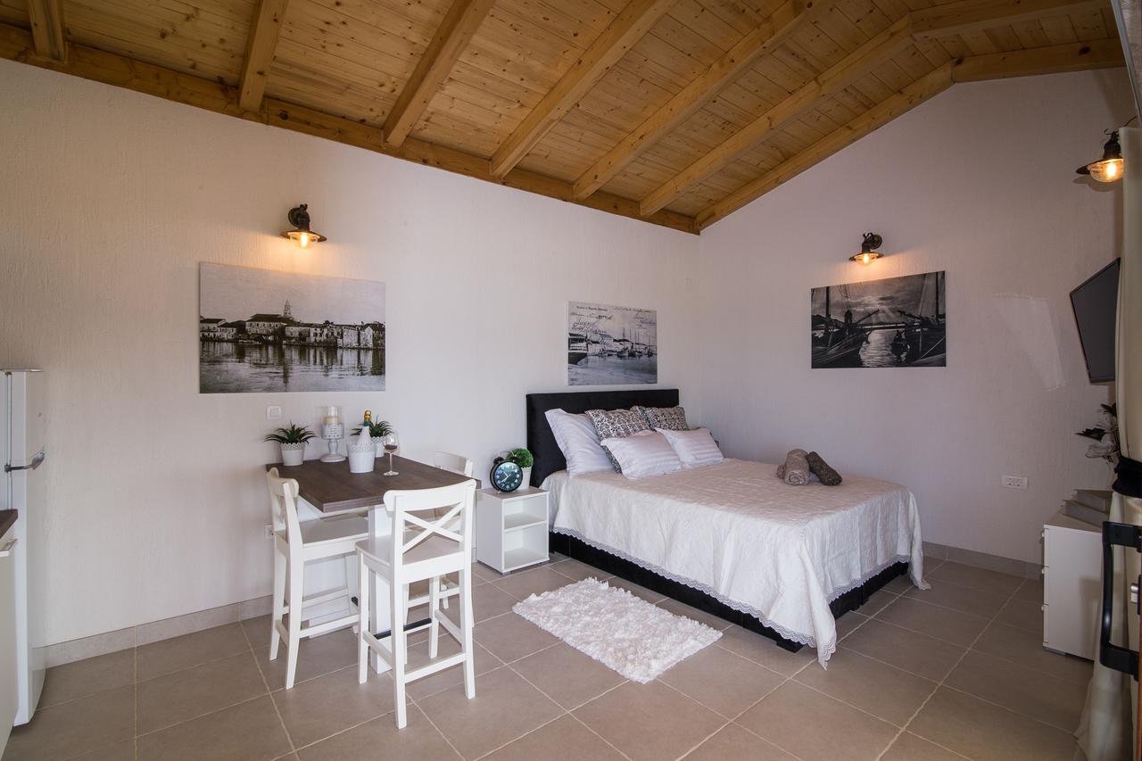 Estate Villa Duo Biograd Na Moru Bagian luar foto