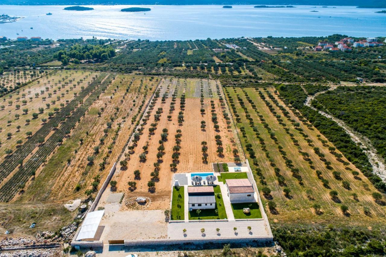 Estate Villa Duo Biograd Na Moru Bagian luar foto
